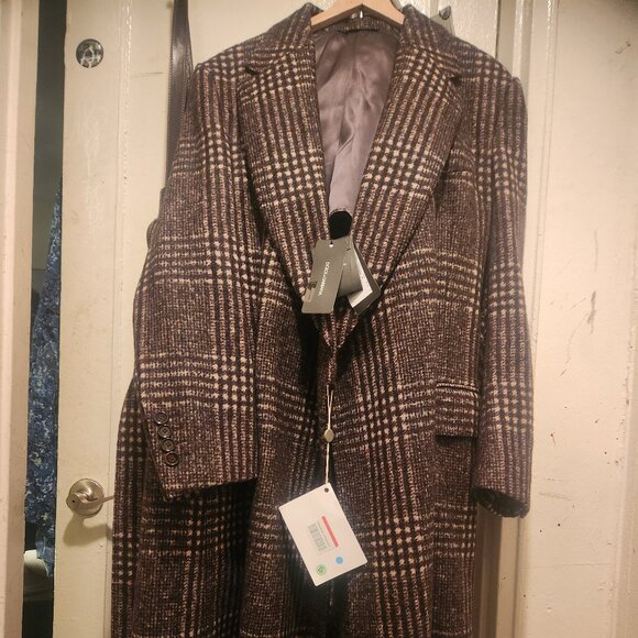 Large brown Dolce & Gabbana jacket